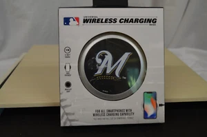 NEW MLB Universal Wireless Charging Base - MILWAUKEE BREWERS - Picture 1 of 5