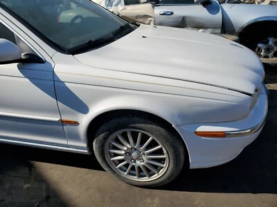 2001 2002 03 2004 05 2006 2007 2008 JAGUAR X-TYPE RIGHT PASSENGER FENDER WHITE  - Image 1 of 2