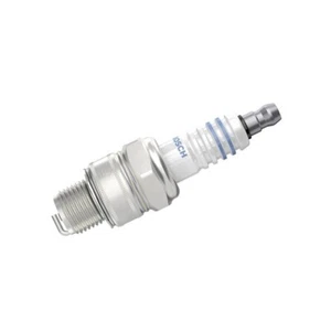 NEW OEM GENUINE SPARK PLUG Bosch Standard Super WR7AC 0242235533 - Picture 1 of 1