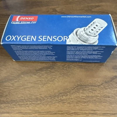 Sensor de oxigênio a jusante DENSO Auto Parts para 2014-2017 Mazda 3 - Imagem 1 de 4