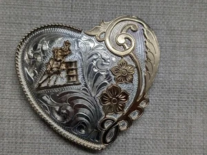De colección WESTERN HEBILLA DE CINTURÓN CORAZÓN barril carreras RODEO vaquero vaquero FLORAL - Imagen 1 de 8