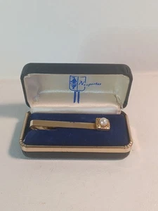 Vintage goldene Krawattenklammer mit Zuchtperlen von Newporter im Original Etui. - Bild 1 von 8