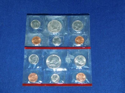 VINTAGE 10 US COINS 1986 P D UNCIRCULATED  MINT SET - Image 1 of 4