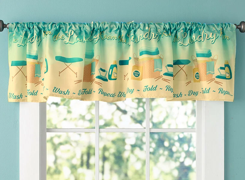 Cortina de cenefa de ventana de lavadero Aqua Teal 71x14 "Lavado en seco plegado repetición" Foto 1 de 1