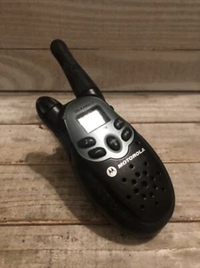 Motorola T5000 Talkabout Walkie Talkie - No Charger Included - Picture 1 of 7