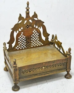 Antique Brass Puja Worship Pedestal Temple Original Old Hand Crafted Very Fine - Picture 1 of 8