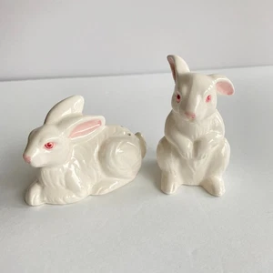 Vintage Realistic White Bunny Rabbit Salt & Pepper Shaker Set Pink Eyes Japan - Picture 1 of 6