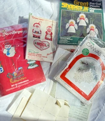De colección Gran Lote Mixto Adornos de Navidad Kits Punta de Aguja Plástico Lona Artesanías + Foto 1 de 4