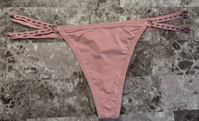 NUEVO SIN ETIQUETAS JUICY COUTURE LISO MALVA NEGRO LOGOTIPO ANILLO DORADO TIRAS TANGA BRAGAS Foto 1 de 3