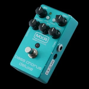 MXR M83 Bass Chorus Deluxe Bass Guitar Effects Pedal P-28969 - Picture 1 of 2