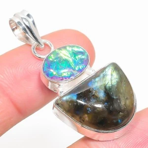 Natural Labradorite Gemstone 925 Sterling Silver Jewelry Pendant Size 2.30" - Picture 1 of 1