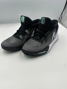 NIKE KYRIE 8 GO (GS) Black/Black-White-Light Menta SIZE 5Y 2214 - Picture 1 of 9
