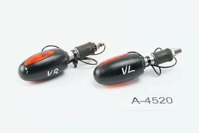 Ducati Multistrada 1000 DS 2003 - frecce estremità manubrio anteriore A4520 Foto 1 de 3