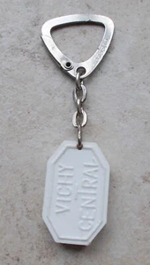 Vintage Candy VICHY CENTRAL Keyring key chain France plastic antique 1970s vtg - Picture 1 of 4