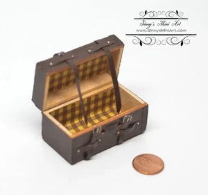 1:12 Dollhouse Miniature Trunk /Miniature Luggage C113-B - Picture 1 of 4