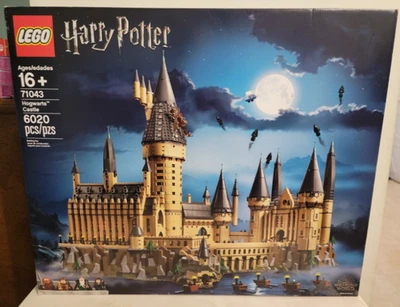 Lego Harry Potter Castillo de Hogwarts Set (71043) Kit de construcción de modelos 6020 piezas Foto 1 de 4