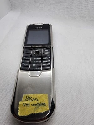 Nokia 8800 - plateado para piezas Foto 1 de 4