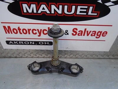 2002  KAWASAKI NINJA ZX6R ZX600J LOWER TRIPLE TREE  44037-1416 Foto 1 de 3