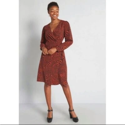 NWT Modcloth Passionate Print Wrap DressBrown/Black Size 1X - Image 1 of 4