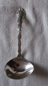 Tara Reed & Barton Sterlingsilber Saucenkelle mit Ausgießer - Bild 1 von 3