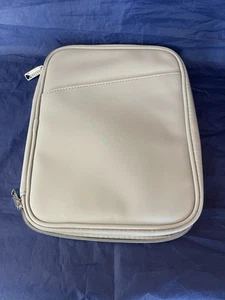 Padded Case Fits Standard Tablet 9 x 6” Zipper with inside pockets - Picture 1 of 3