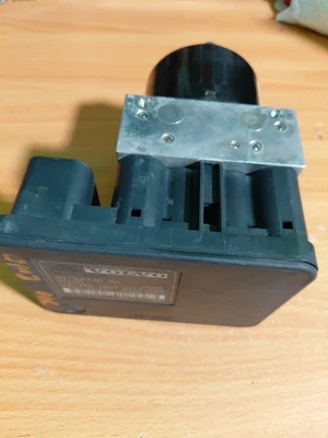 2007-2010 VOLVO S40 ABS ANTI LOCK BRAKE PUMP ASSEMBLY OEM 30794730AA - Image 1 of 4