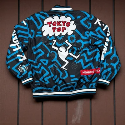 Abrigo chaqueta cortavientos grande para hombre Members Only x Keith Haring “Tokyo Pop” usado en excelente estado Foto 1 de 4