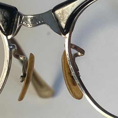 Continental Ben-Glo Bronze Exclusive 81 armações de óculos ovais 46 19 135 - Imagem 1 de 4
