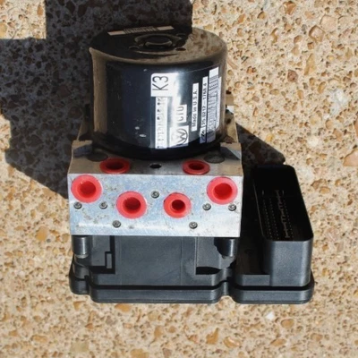 2012 Volkswagen Passat ABS Anti Lock Brake Pump Module Assembly OEM - Imagem 1 de 4