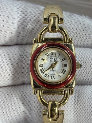 Muy Raro Hallazgo - Reloj Damas Anne Klein 12/6110 753S Tono Dorado Estilo Brazalete Foto 1 de 4