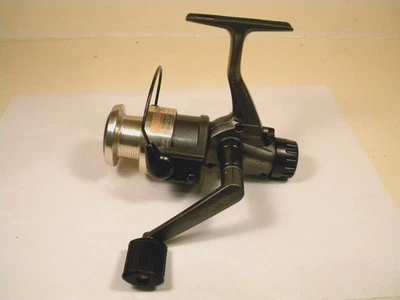 Molinete giratório vintage Quantum XR-2 curso longo - Imagem 1 de 4