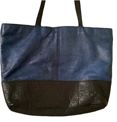 Patricia Nash Rodano Heavy Grained Pebbled Navy Italian Leather Purse Big Tote - Image 1 of 4