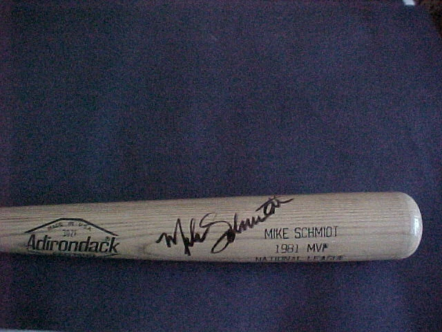 MIKE SCHMIDT AUTO. 1981 MVP ADIRONDACK 302F GAME BAT - Image 1 of 1