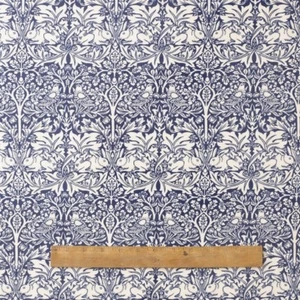 William Morris Blue Brother Kaninchen schwerer Blumenstoff einen halben Meter - Bild 1 von 2