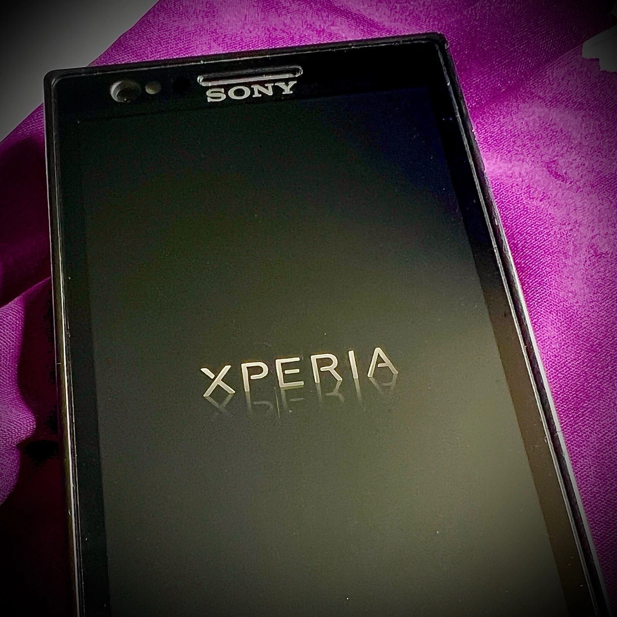 Chasis Sony Xperia P Lt22i Marco Central Frontal Con Tapa Rosa - Foto 2