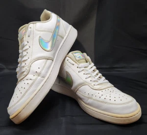 Nike Court Vision Damen-Sneaker Größe 10 weiß mit schillernden SWOOSH CW5596 100 - Bild 1 von 10