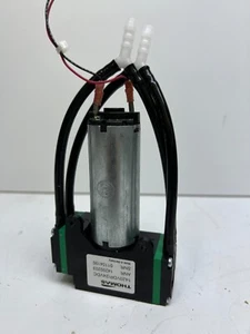 Thomas 1420VDP/24VDC Dual Diaphragm Vacuum/Pressure Pump 14200203 - Picture 1 of 6