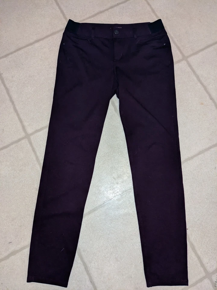 Simply Vera Wang Purple Dress Pants Size Small 31 Waist - Image 1 of 4
