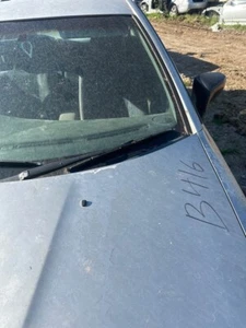 2002 Mitsubishi TJ Magna Left Passenger Wiper Arm 00-03 Verada Sedan Wagon #B416 - Picture 1 of 12