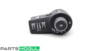 2015-2023 FIAT 500X Headlight Fog Switch 07356583020 OEM - Picture 1 of 6