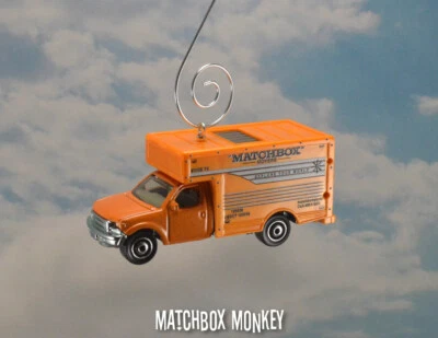 Alquiler Camión de mudanzas personalizado árbol de Navidad adorno caja de entrega mudanzas Adorno Foto 1 de 4