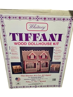 Kit de casa de muñecas de madera Whitney Tiffani de colección NUEVO sin abrir Radmark SELLADO - Imagen 1 de 4