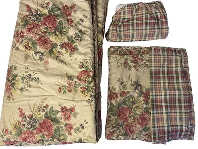 Chaps Wainscott Reversible Floral Plaid Queen Comforter Set Shams Bed Skirt - Image 1 of 4