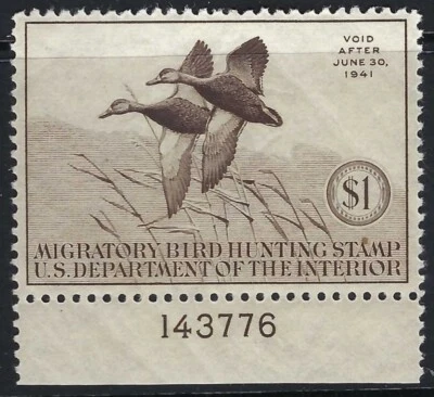B&D: 1940 U.S. Scott RW7 seventh Hunting Permit Stamp, PNS, MH, faults - Image 1 of 2
