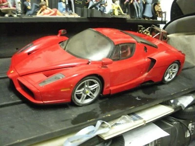 Ferrari Enzo 1/10 - Immagine 1 di 4