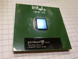Intel Pentium 3, 933 MHz, SL4ME, FSB de 133 MHz, socket 370 - Imagen 1 de 2