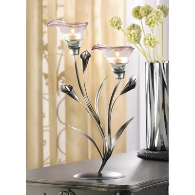 Elegante Candelabro Calla Lily Foto 1 de 3