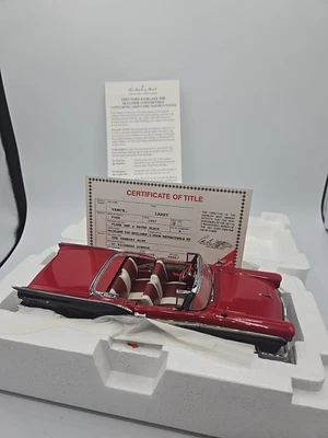 Franklin Mint 1957 Ford Fairlane 500 Skyliner Convertible Model Replica W/ Title - Image 1 of 4