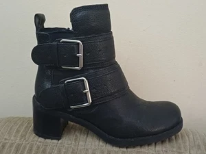 Clarks Narrative Zapatos Negro Cuero Hebilla y Cremallera Botines Talla UK 4 D - Imagen 1 de 9