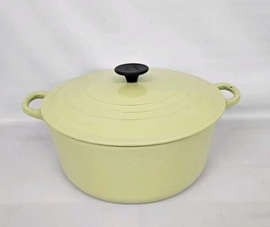 Vintage Le Creuset Dutch Oven Pot #28 Avocado Kiwi Green 7.25qt Large - Picture 1 of 18